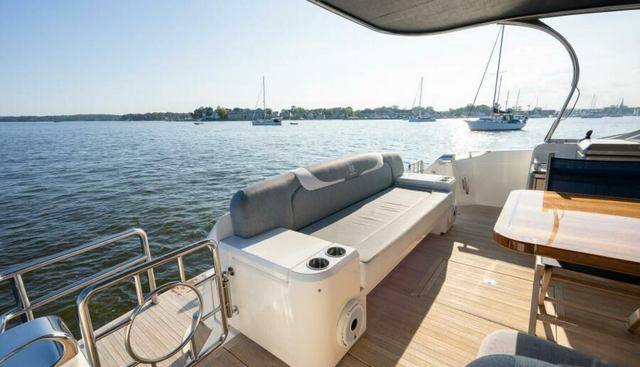 Greyhound yacht for sale 25