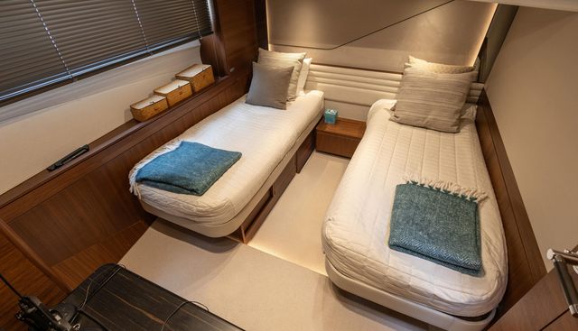 N2H2 yacht for sale 34