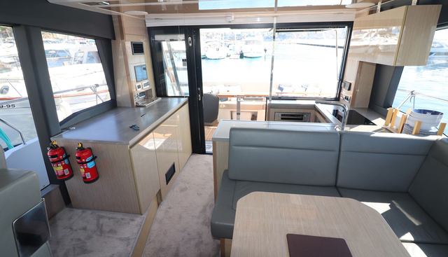 SEALINE yacht for sale 13