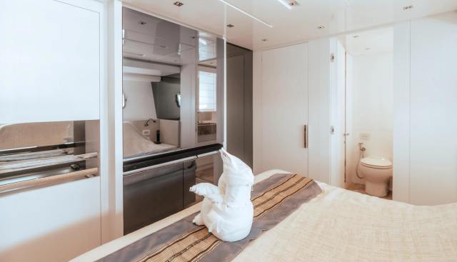 TNT Leisure yacht for sale 19