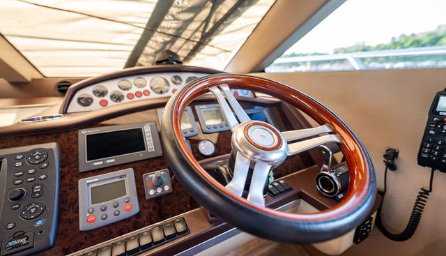 STELLAR II yacht for sale 32