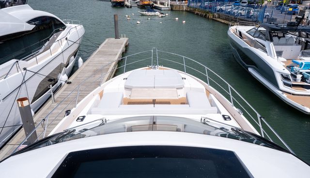 1282475 yacht for sale 9