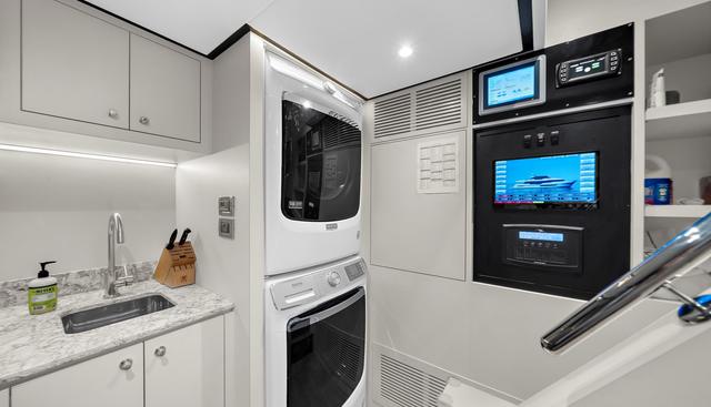 La-la-la yacht for sale 107