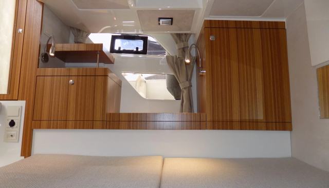 PEGGY G yacht for sale 40