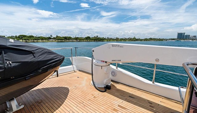 Deep Blue yacht for sale 25