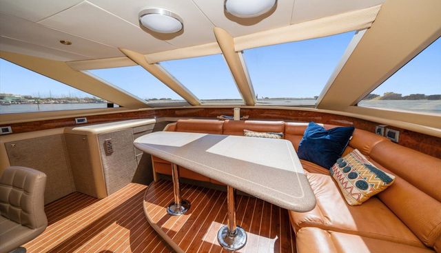 Octopi yacht for sale 44