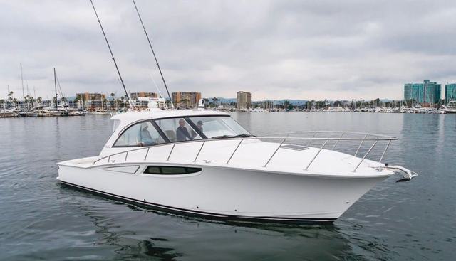 Commodore Two yacht for sale 2