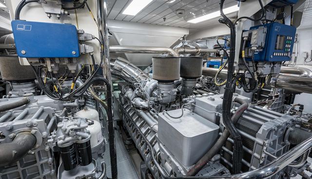 MOKA yacht for sale 20