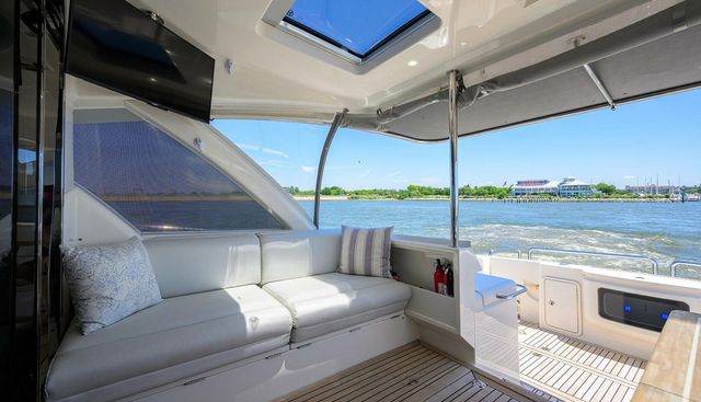 Command At Sea yacht for sale 32