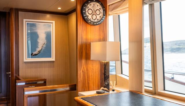 Firefly yacht for sale 25