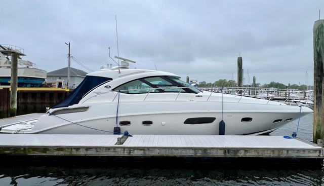 Equinox yacht for sale 4