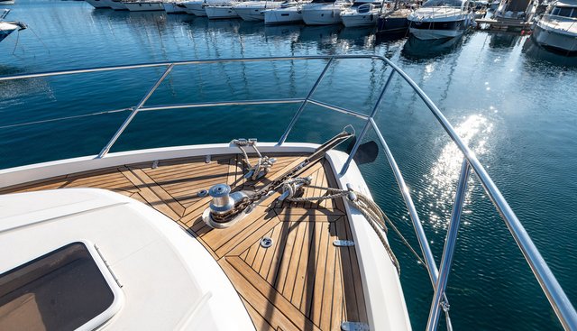 STELLAR II yacht for sale 20