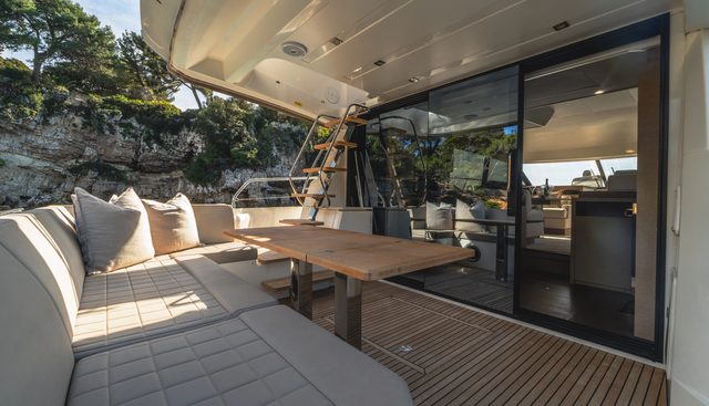 OLETA yacht for sale 10