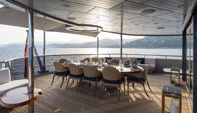 VIBRANCE yacht for sale 33