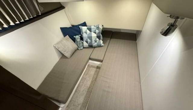 MJM Grand yacht for sale 90