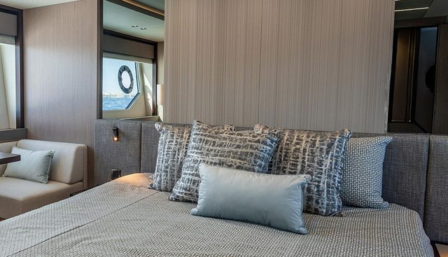 Double J yacht for sale 3