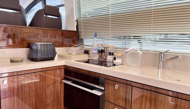 noname yacht for sale 29