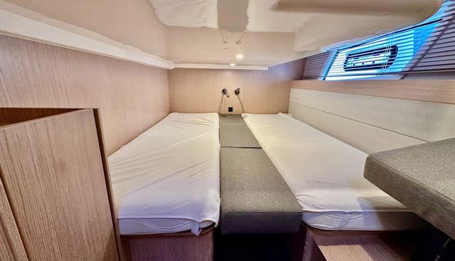 LADY V yacht for sale 27