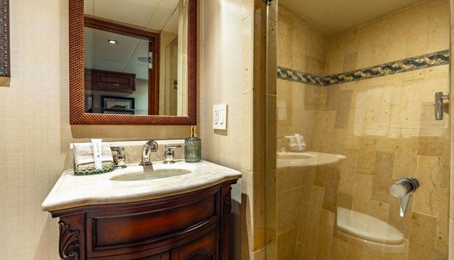 EMPIRE SEA yacht for sale 24