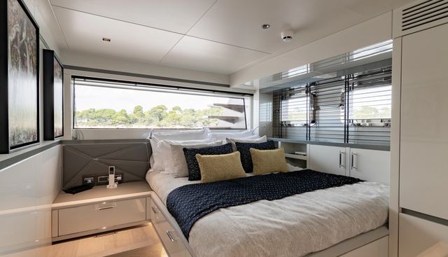 HULL #5 yacht for sale 8