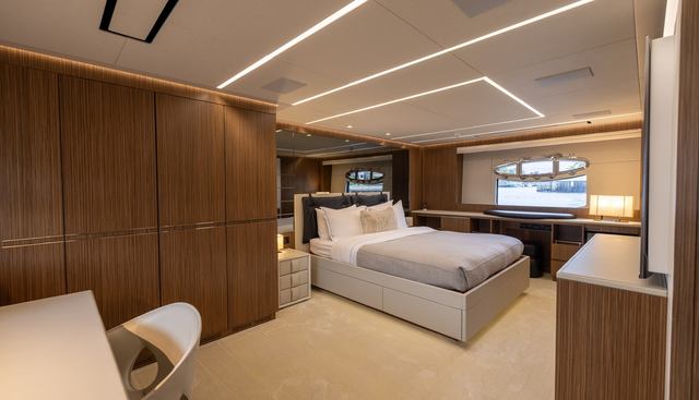 NAAV yacht for sale 33
