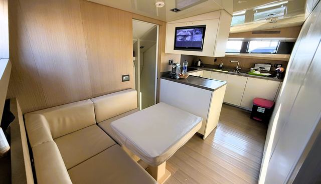 SILVIE VI yacht for sale 37