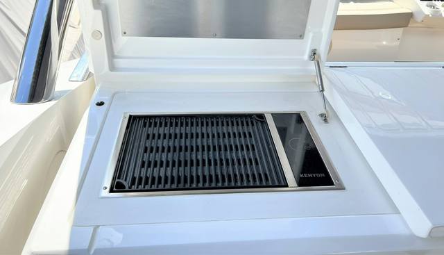 A&K yacht for sale 27