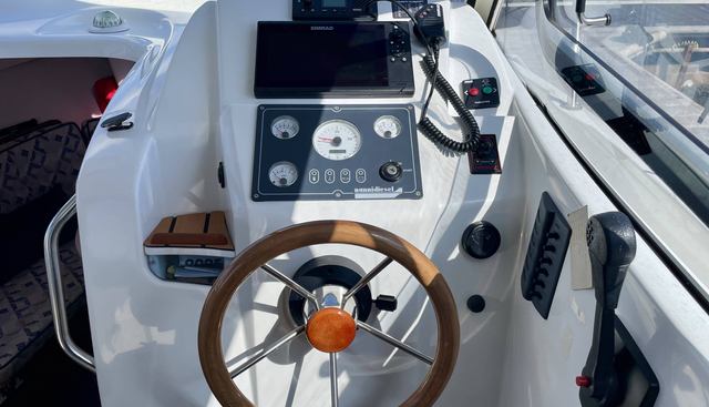 noname yacht for sale 19