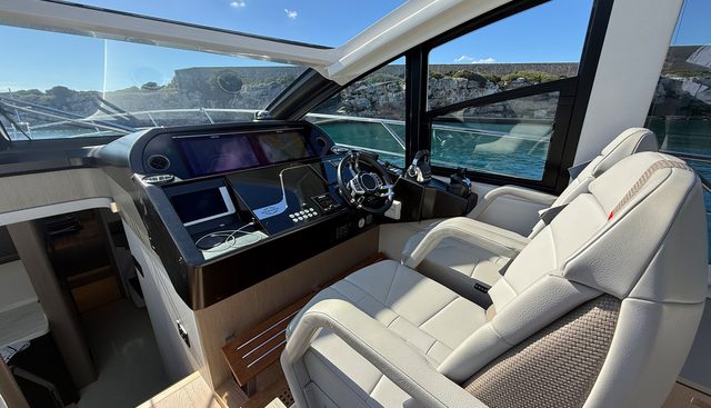 WOW WEE yacht for sale 22