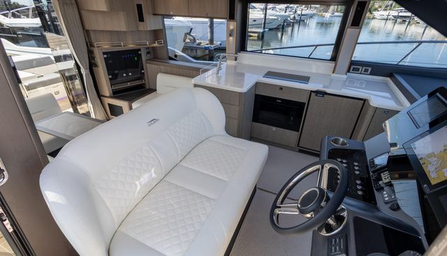 GN440FLY-016 yacht for sale 104