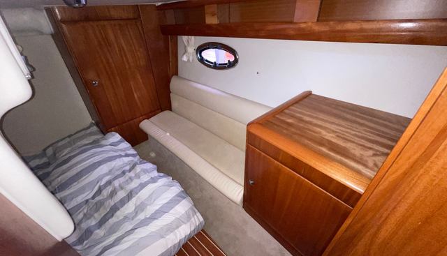 ELLE II yacht for sale 54