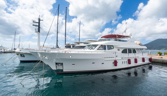 Jasmine Luna yacht for sale 29