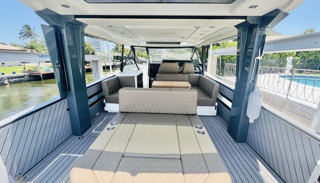 FABIANA yacht for sale 9