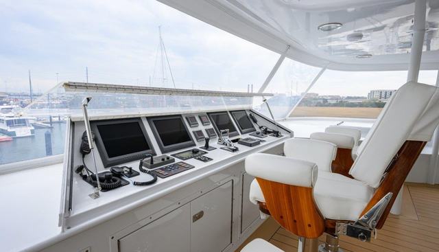 COMPASS ROSE yacht for sale 39