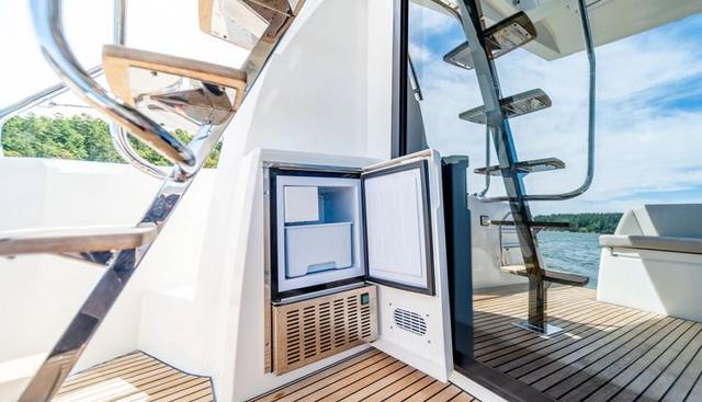 V & A yacht for sale 13