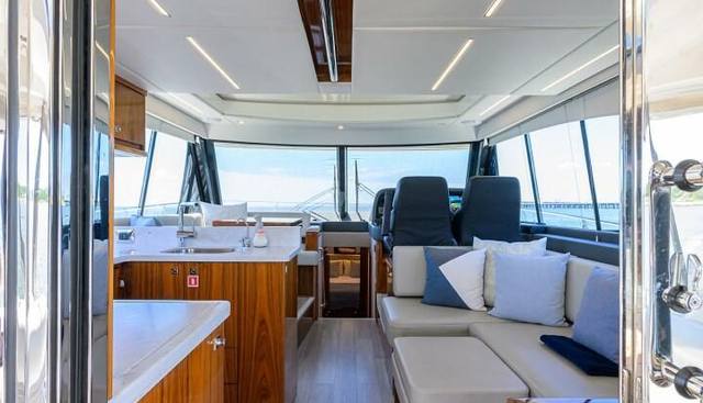 Command At Sea yacht for sale 37