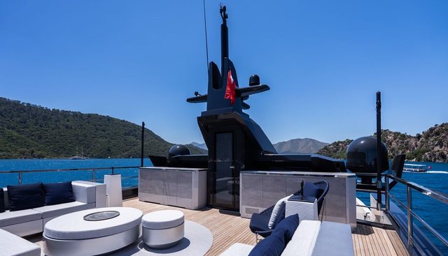 ARCADIA SHERPA 80 XL LA CREME yacht for sale 2
