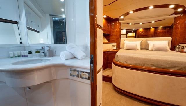 MA BELLA yacht for sale 13