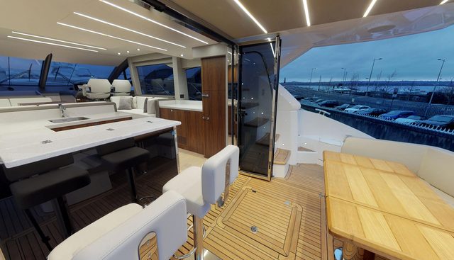 FARPOINT yacht for sale 10