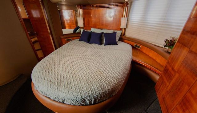 BELLE yacht for sale 22