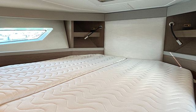 O DE MER yacht for sale 2