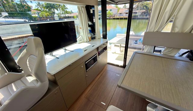 Bababa's Time yacht for sale 14