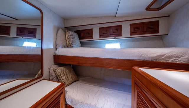 noname yacht for sale 38