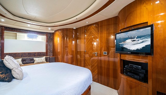 ELIZEE yacht for sale 27