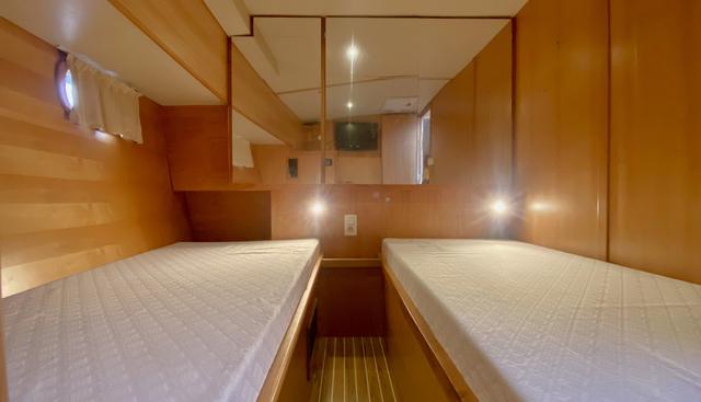 noname yacht for sale 14