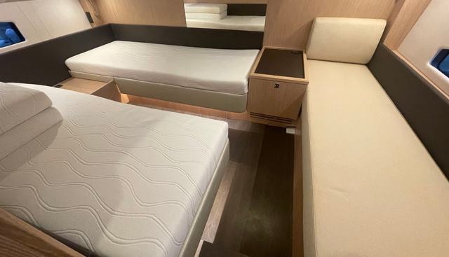 SR38HT #099 yacht for sale 20