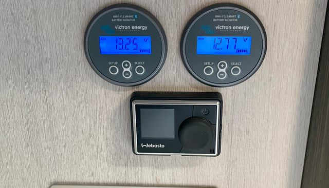 Bermuda Blue yacht for sale 27