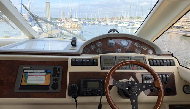 noname yacht for sale 13