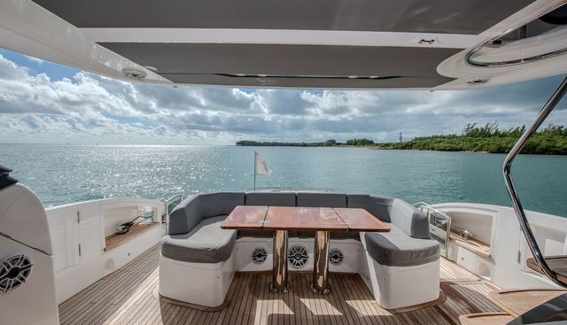CHAMELEON II yacht for sale 4