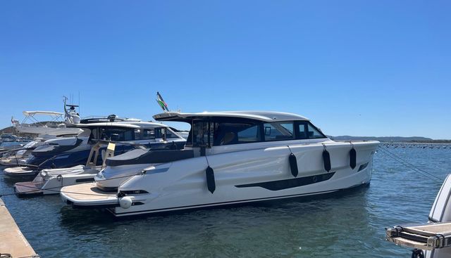 ETA BETA ONE yacht for sale 5